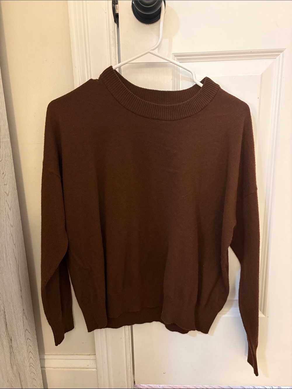 T Tahari Women's Scoop/Crewneck Sweater in Chocolate Brown